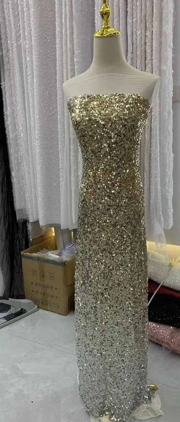Luxury sequin ZH-13066822 Tulle Lace Fabric With Sequins African Lace Fabric High Quality for Women Dress
Luxury sequin ZH-13066822 Tulle Lace Fabric With Sequins African Lace Fabric High Quality for Women Dress