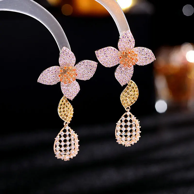 Bilincolor New Vintage Style Light Luxury Fashion Leaf Flower Heavy Work Earrings for Women
Bilincolor New Vintage Style Light Luxury Fashion Leaf Flower Heavy Work Earrings for Women