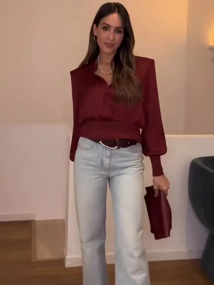 TRAFZA 2025 Spring Shirt For Women Fashion Trend Patchwork Loose Blouses Woman Buttons Versatile Casual Female Tops Clothing
TRAFZA 2025 Spring Shirt For Women Fashion Trend Patchwork Loose Blouses Woman Buttons Versatile Casual Female Tops Clothing