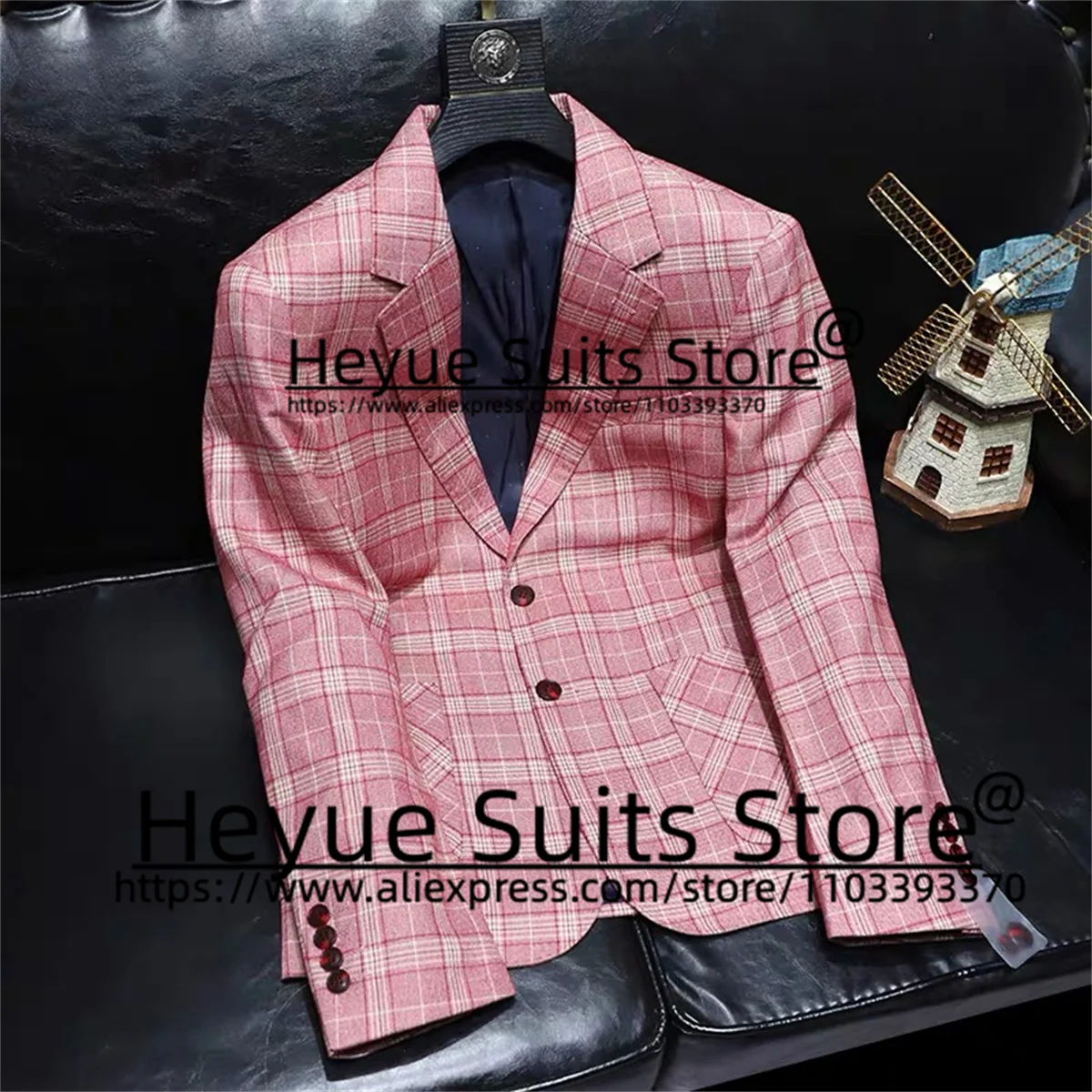 British Pink Fashion Plaid Men Suits Slim Fit Notched Lapel Groom Formal Tuxedos 2Pieces Sets Business Male Blazer Costume Homme
British Pink Fashion Plaid Men Suits Slim Fit Notched Lapel Groom Formal Tuxedos 2Pieces Sets Business Male Blazer Costume Homme