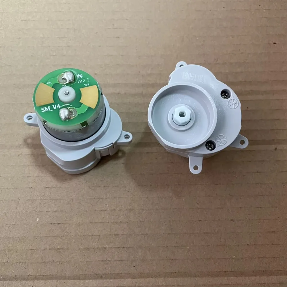 1Pc for Xiaomi Mijia Sweeping Robot Accessories Generation 1 1S Side Brush Motor SDJOR01RR 1c T4
1Pc for Xiaomi Mijia Sweeping Robot Accessories Generation 1 1S Side Brush Motor SDJOR01RR 1c T4