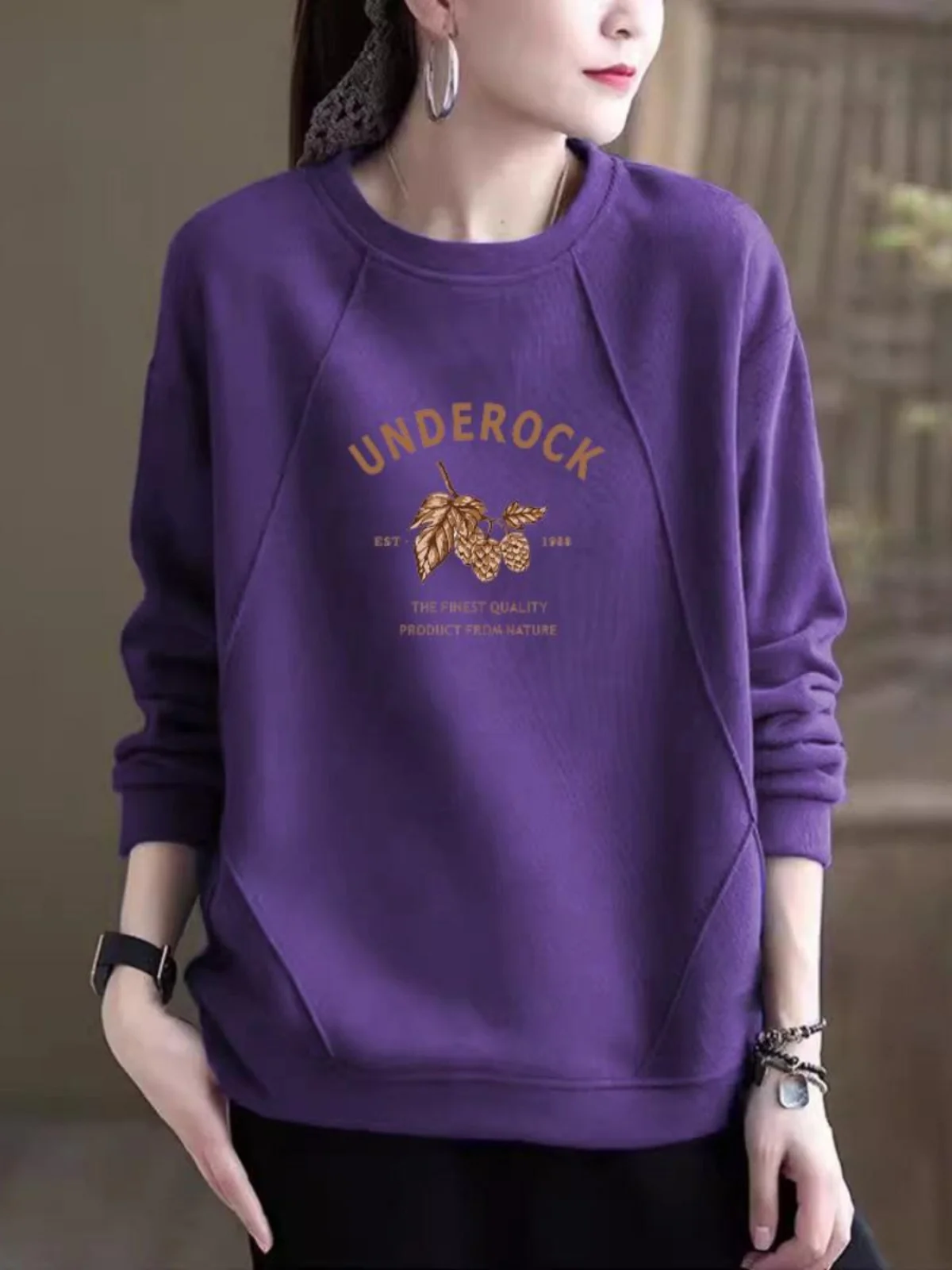 100% Cotton Hoodie Women's Spring Autumn Splicing Slimming Loose Large Size Inner Wear Top Fashionable Simple Versatile
100% Cotton Hoodie Women's Spring Autumn Splicing Slimming Loose Large Size Inner Wear Top Fashionable Simple Versatile