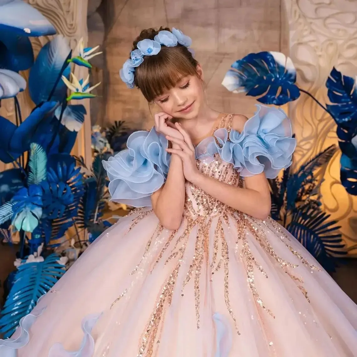 Customized Gorgeous Flower Girl Dresses For Wedding Sparkly Sequins Off Shoulder Elegant Kids First Communion Quinceanera Gown
Customized Gorgeous Flower Girl Dresses For Wedding Sparkly Sequins Off Shoulder Elegant Kids First Communion Quinceanera Gown