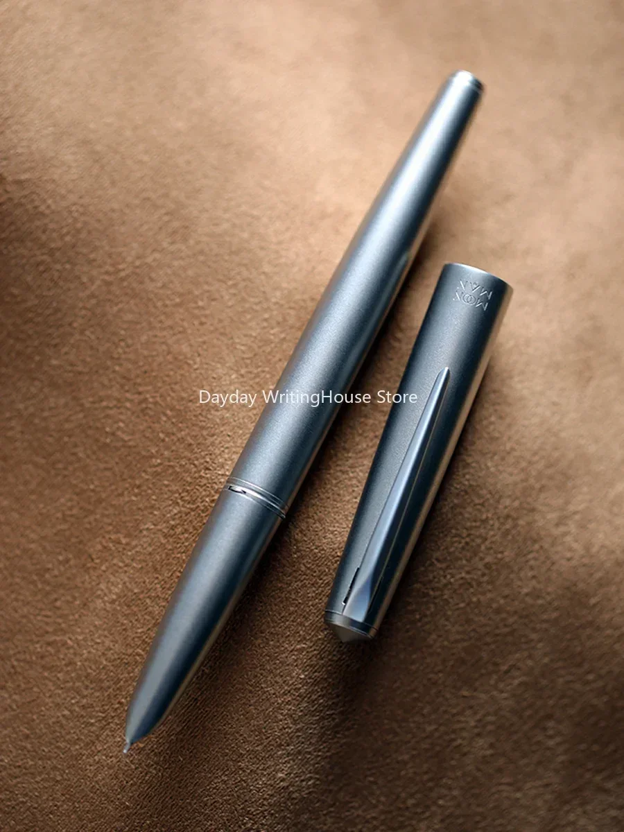 MAJOHN Ti200 Metal Fountain Pen Titanium Alloy Iridium Fine / 14K Gold 0.5mm with Converter Smooth Office Business Writing Pen
MAJOHN Ti200 Metal Fountain Pen Titanium Alloy Iridium Fine / 14K Gold 0.5mm with Converter Smooth Office Business Writing Pen