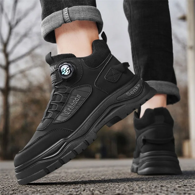 2025 Новая универсальная повседневная уличная обувь с высоким берцем, модная студенческая обувь на толстой подошве с кожаной поверхностью, спортивная повседневная модная обувь 
2025 Новая универсальная повседневная уличная обувь с высоким берцем, модная студенческая обувь на толстой подошве с кожаной поверхностью, спортивная повседневная модная обувь