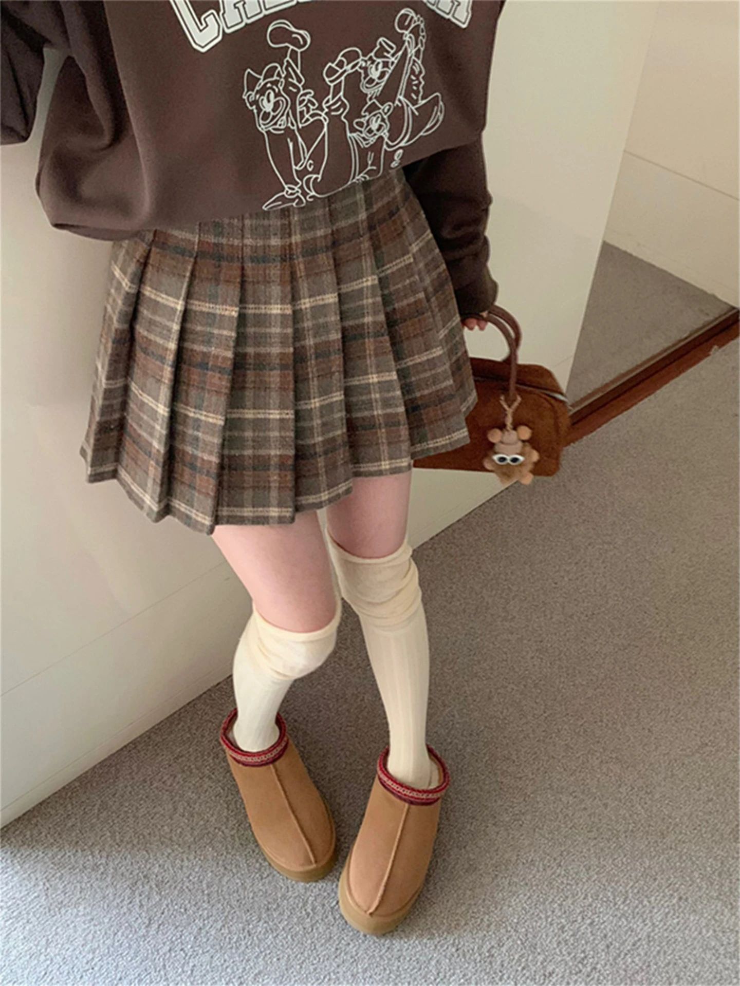 High Waist A-Line Skirt Women's Thickened Woolen Plaid Half-length Spring Autumn Vintage School Style Slimming Skirt
High Waist A-Line Skirt Women's Thickened Woolen Plaid Half-length Spring Autumn Vintage School Style Slimming Skirt