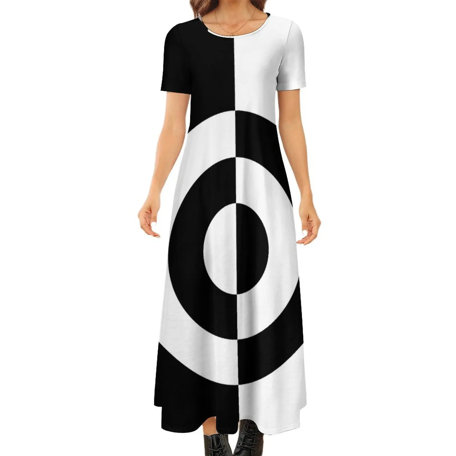 Mod Target - Black & White Retro Invert Round Neck Short Sleeve Dress luxury woman evening dress dress korean style
Mod Target - Black & White Retro Invert Round Neck Short Sleeve Dress luxury woman evening dress dress korean style