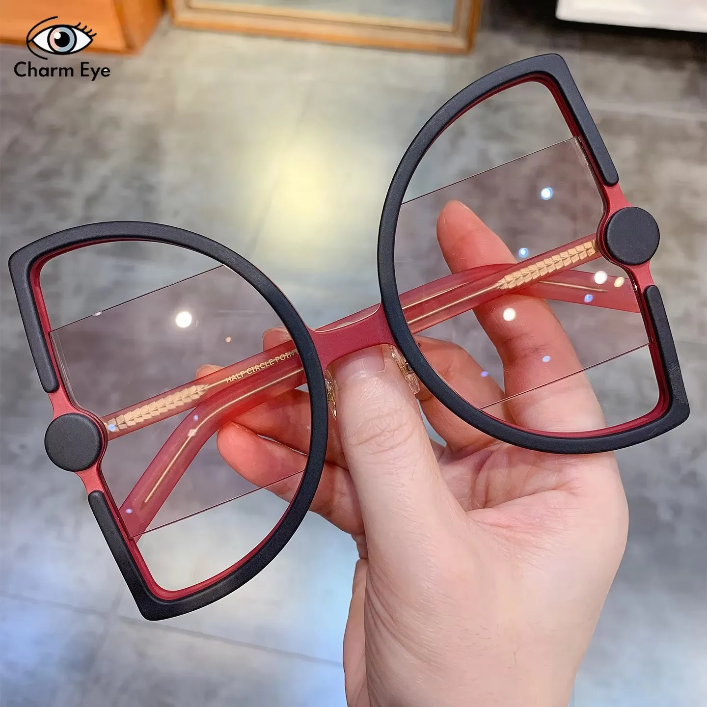 2025 New Personalized Trendy Butterfly Sunglasses High End Acetate Exaggerated Large Cat Eye Frame Men Women Myopia SUN GLASSES
2025 New Personalized Trendy Butterfly Sunglasses High End Acetate Exaggerated Large Cat Eye Frame Men Women Myopia SUN GLASSES
