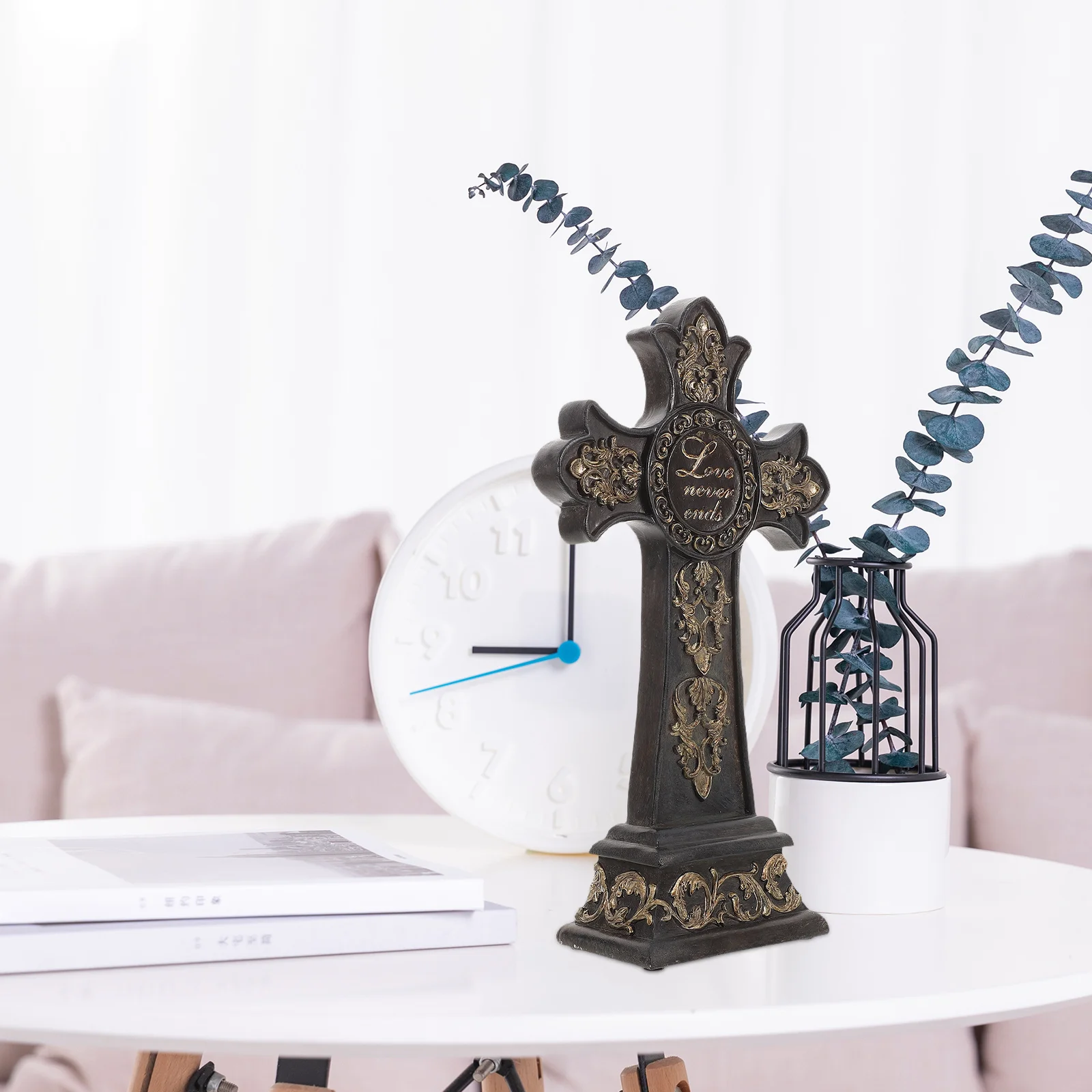 European Style Resin Cross Decoration for Living Room Desktop Shelf Table Christian Cross Ornament Home Accent
European Style Resin Cross Decoration for Living Room Desktop Shelf Table Christian Cross Ornament Home Accent