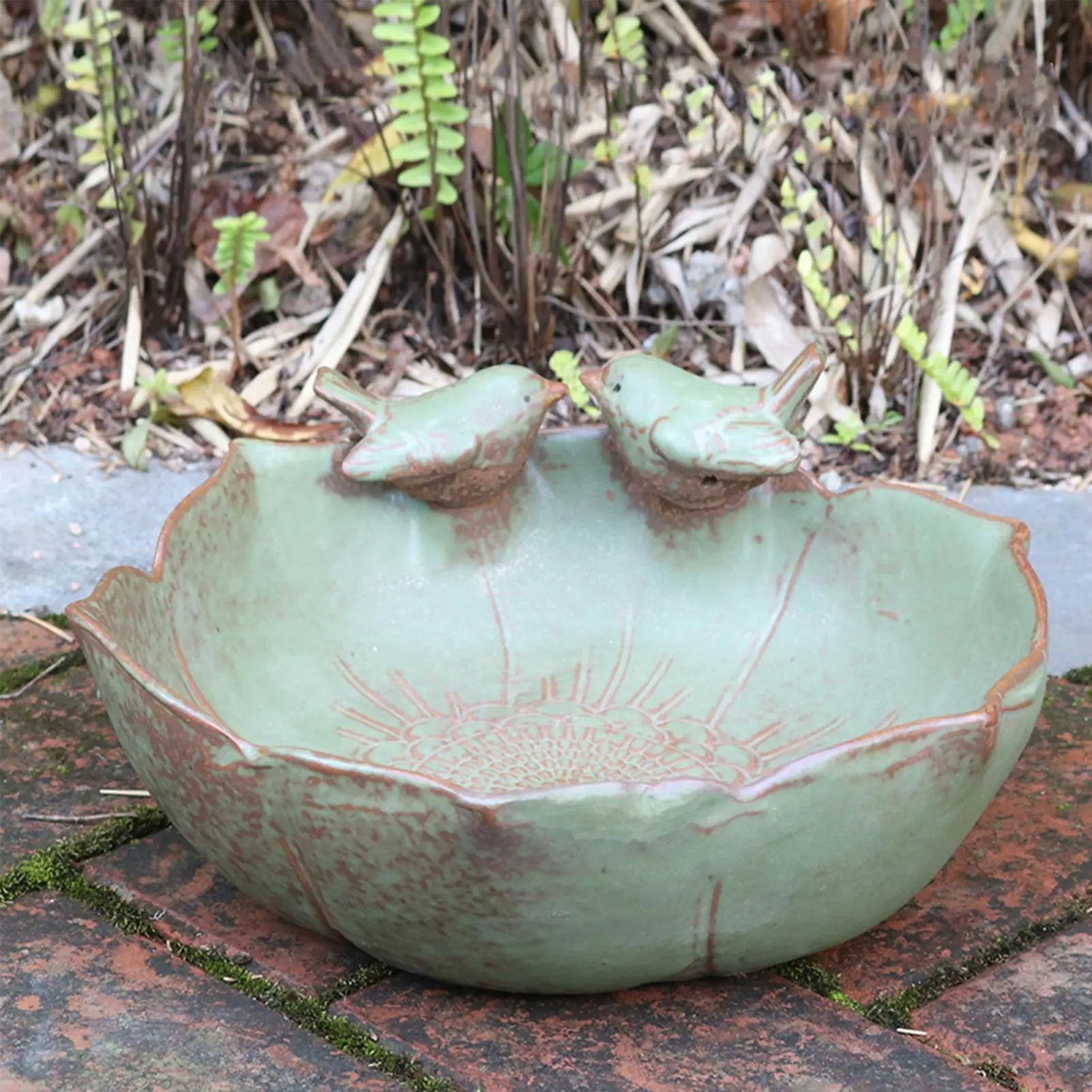 Ceramic Bird Bath Large Decorative Feeder Ceramic Bird Water Bowl Hydroponic Planter for Indoor Outdoor Garden Backyard Patio
Ceramic Bird Bath Large Decorative Feeder Ceramic Bird Water Bowl Hydroponic Planter for Indoor Outdoor Garden Backyard Patio