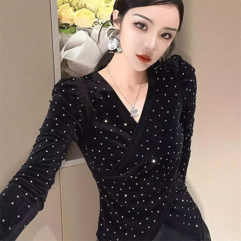 Y2K Spring Summer Casual T-Shirt 2025 New V-Neck Pullover Women's Clothes Solid Color Top Fashion Hot Drilling Female Blouse
Y2K Spring Summer Casual T-Shirt 2025 New V-Neck Pullover Women's Clothes Solid Color Top Fashion Hot Drilling Female Blouse