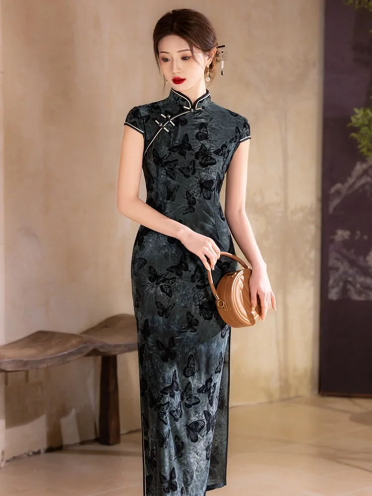 Черное платье Cheongsam Tie Dye, новое платье в китайском стиле, высококачественное повседневное платье Ципао для похудения и похудения
Черное платье Cheongsam Tie Dye, новое платье в китайском стиле, высококачественное повседневное платье Ципао для похудения и похудения 