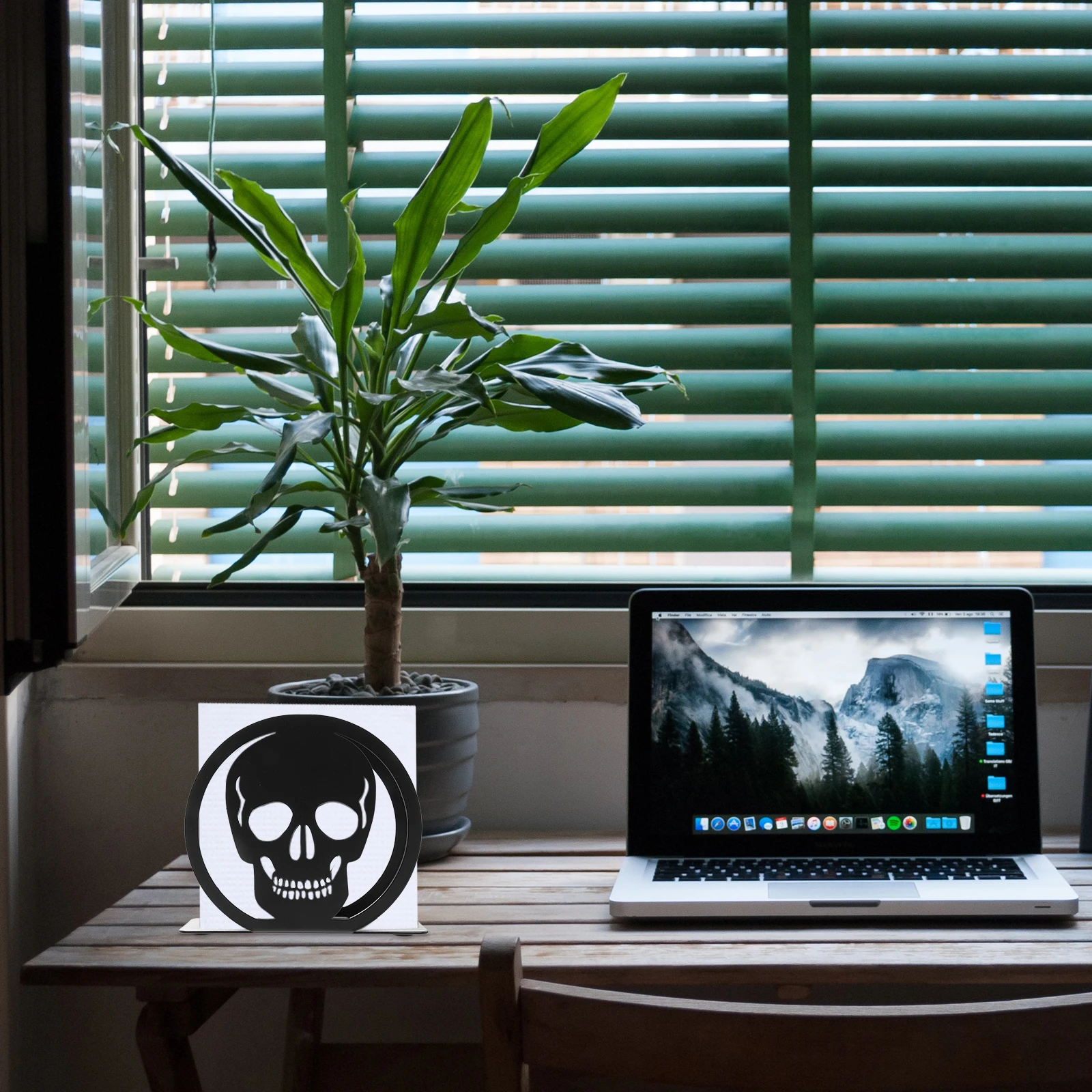 1pc Metal Tissue Holder Head Design Napkin Stand For Kitchen Bathroom Hotel Paper Towel Rack Storage Stand
1pc Metal Tissue Holder Head Design Napkin Stand For Kitchen Bathroom Hotel Paper Towel Rack Storage Stand