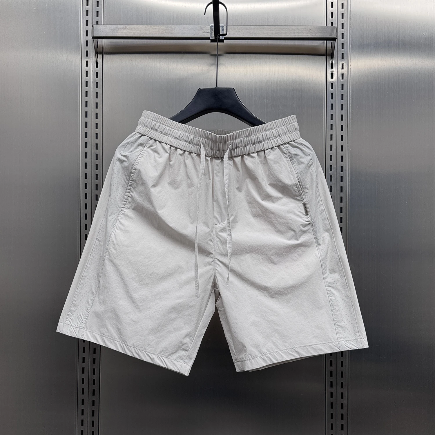 Мужские летние шорты свободного кроя из быстросохнущей ткани, однотонные, пляжные, прямые, с эластичным поясом, молодежные
Мужские летние шорты свободного кроя из быстросохнущей ткани, однотонные, пляжные, прямые, с эластичным поясом, молодежные