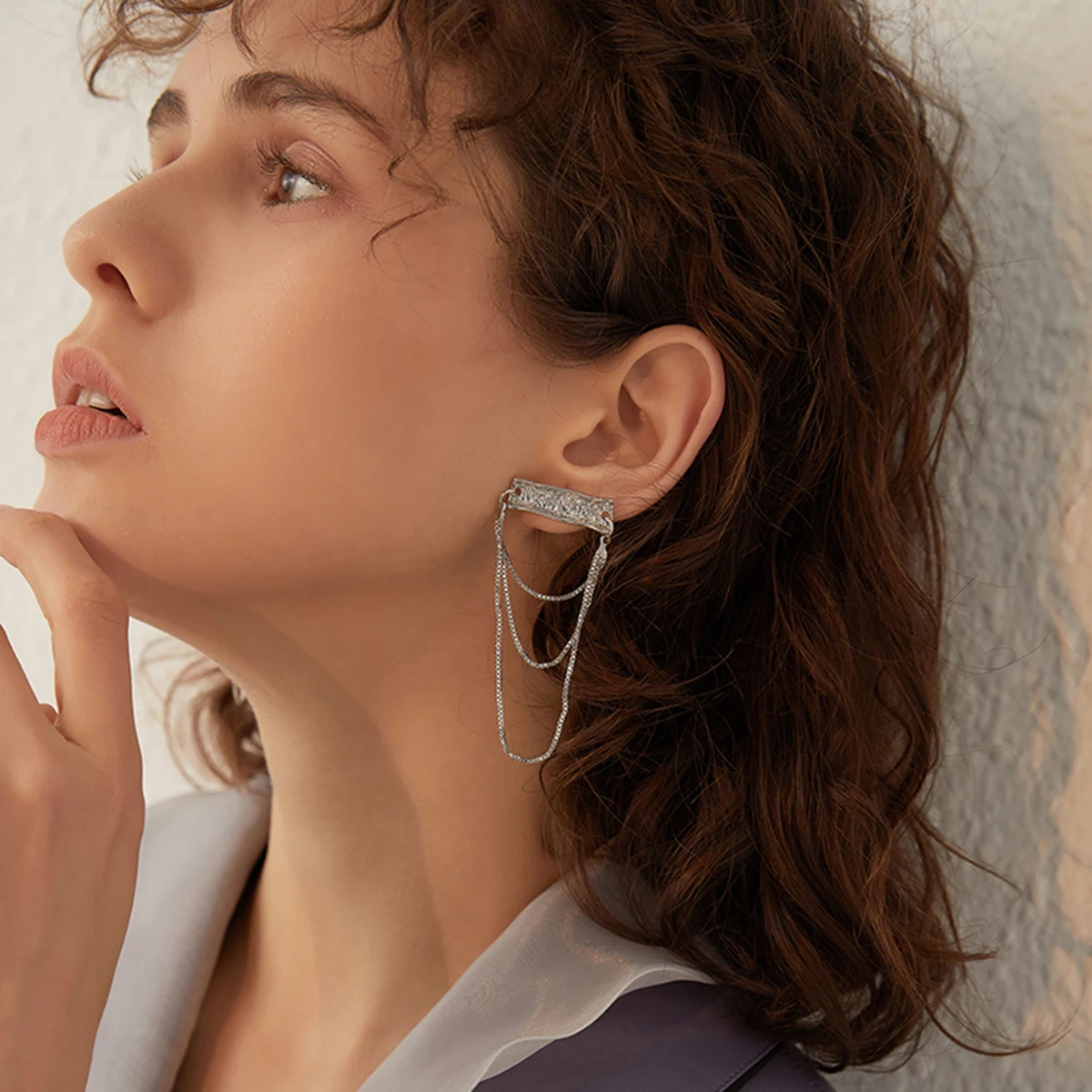 Freetry Punk Long Chain Drop Earrings for Women Unique Design Slim Link Silver Plated Metal Earrings Party Jewelry Accessories
Freetry Punk Long Chain Drop Earrings for Women Unique Design Slim Link Silver Plated Metal Earrings Party Jewelry Accessories