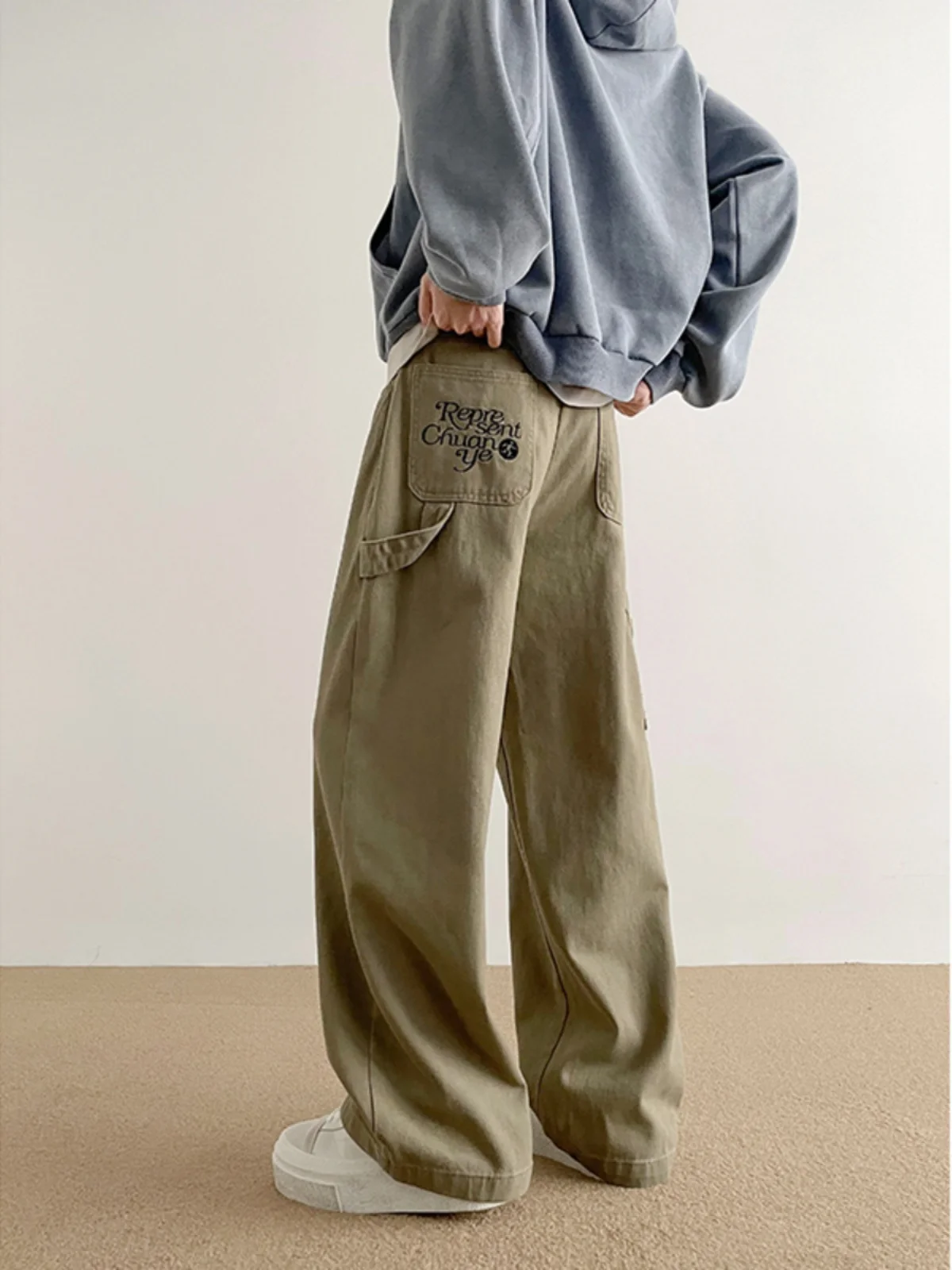 Original American Sle Embroidered Men's Jeans Winter Trendy Cleanfit Logging Pants Loose Straight Leg Wide Leg Long Trousers
Original American Sle Embroidered Men's Jeans Winter Trendy Cleanfit Logging Pants Loose Straight Leg Wide Leg Long Trousers
