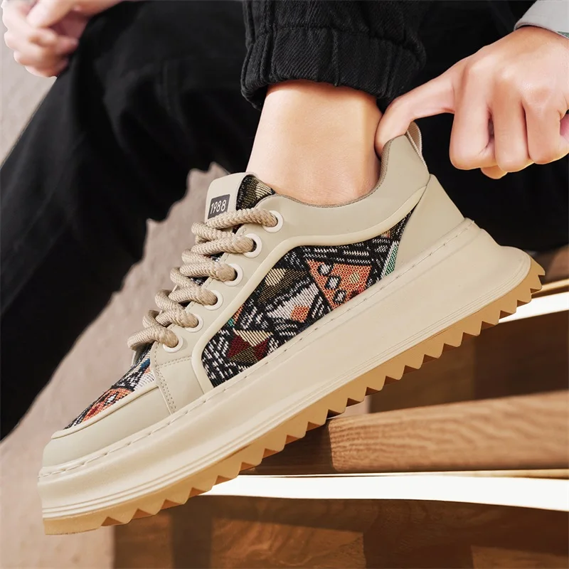 Мужские массивные кроссовки с вышивкой и цветными блоками, нескользящая, износостойкая, увеличивающая рост, 2026, повседневная спортивная обувь
Мужские массивные кроссовки с вышивкой и цветными блоками, нескользящая, износостойкая, увеличивающая рост, 2026, повседневная спортивная обувь