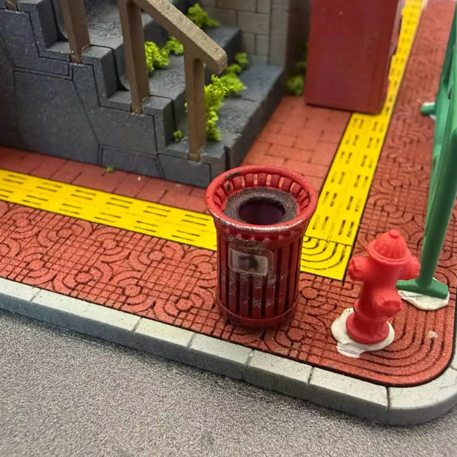 Масштабная модель мусорного бака 1:64, высокодетализированная, реалистичный дизайн, для хобби и диорам
Масштабная модель мусорного бака 1:64, высокодетализированная, реалистичный дизайн, для хобби и диорам