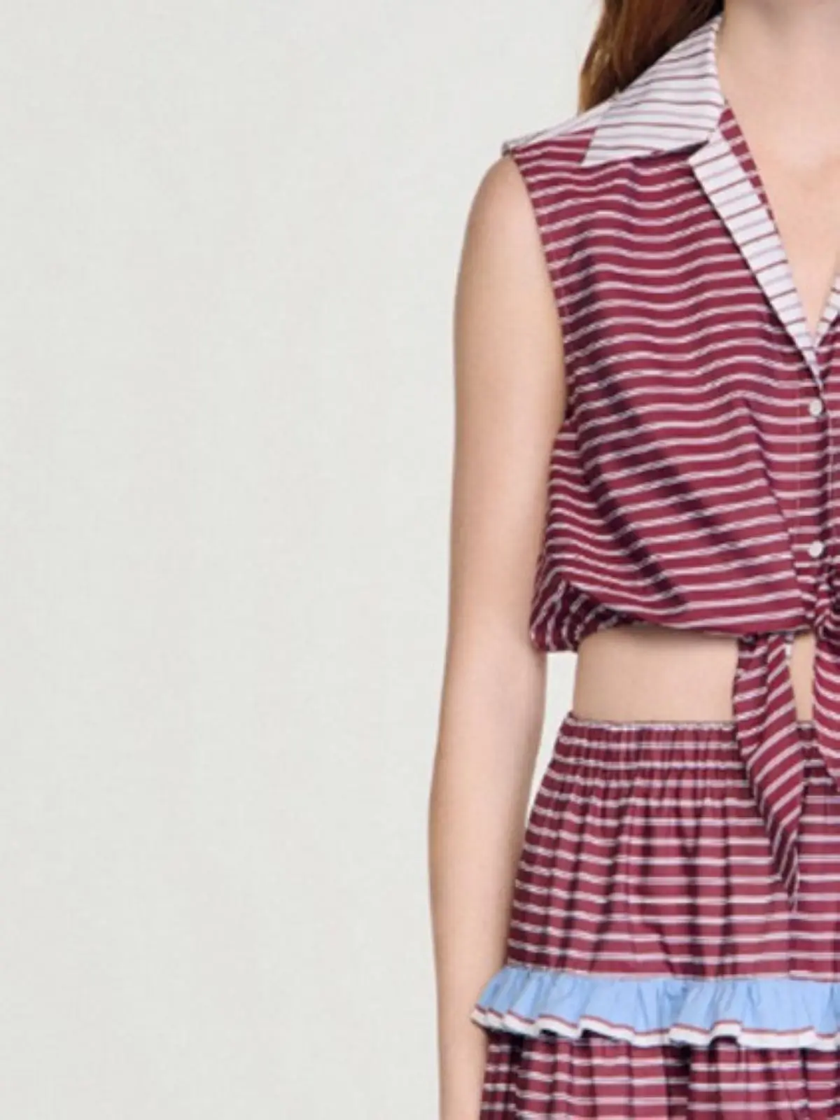 Spring/Summer Women Turn-down Collar Spliced Contrast Stripe Set Sleeveless Top + Hign Waist A-Line Loose Fashion Maxi Skirt
Spring/Summer Women Turn-down Collar Spliced Contrast Stripe Set Sleeveless Top + Hign Waist A-Line Loose Fashion Maxi Skirt