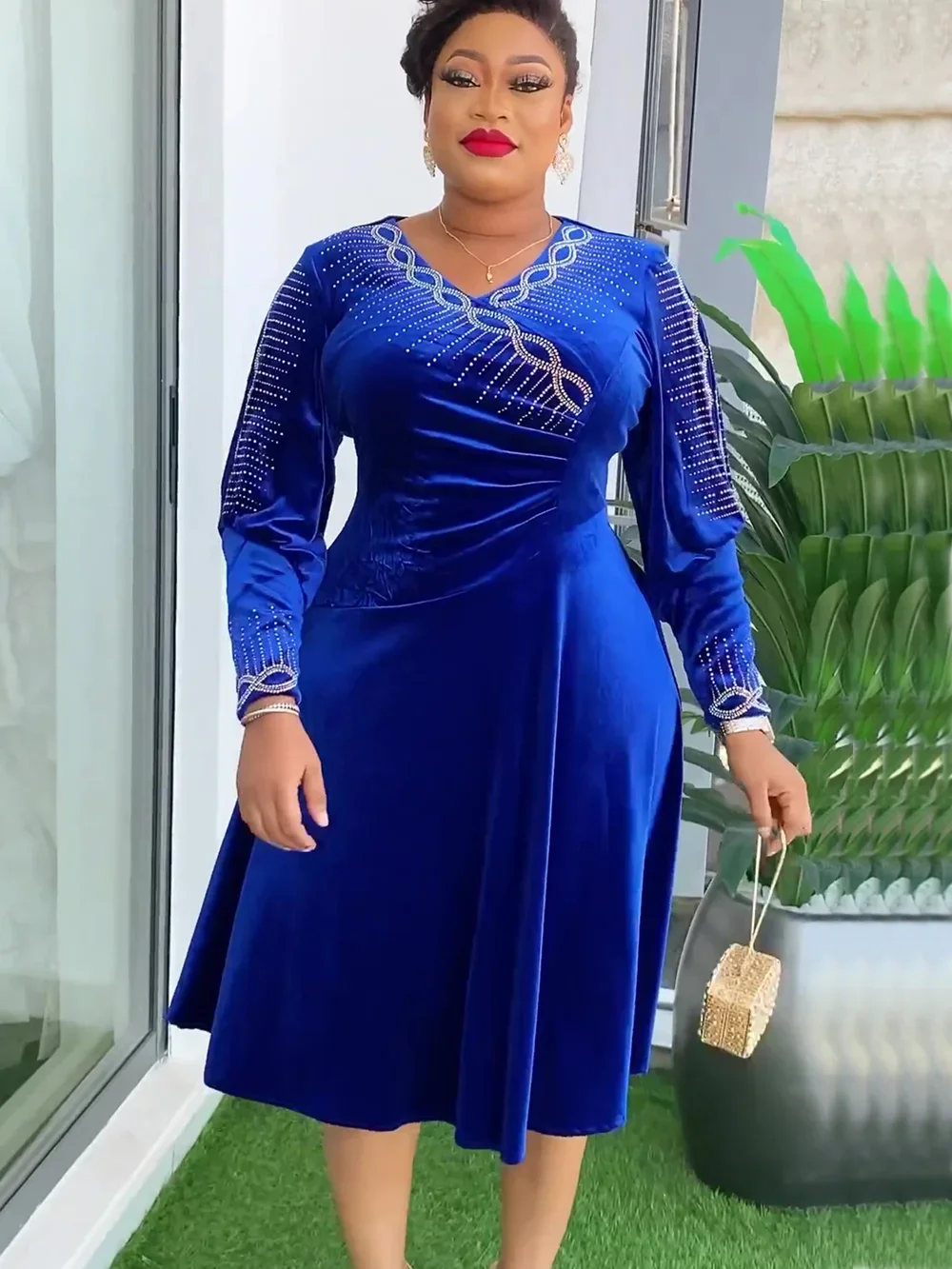 Elegant African Dresses for New Women Diamond Turkey Wedding Party Long Dress Dashiki Ankara Velvet Outfits Robe Africa Clothing
Elegant African Dresses for New Women Diamond Turkey Wedding Party Long Dress Dashiki Ankara Velvet Outfits Robe Africa Clothing