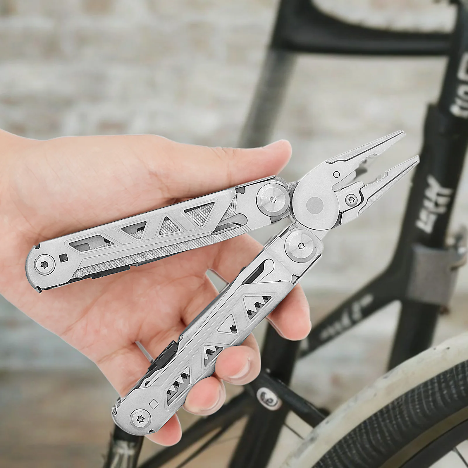 16 in 1 Multitool Plier Foldable Self Locking Multi Tool Plier Sturdy Mini Multitool Wrench for Outdoor Survival for Camping
16 in 1 Multitool Plier Foldable Self Locking Multi Tool Plier Sturdy Mini Multitool Wrench for Outdoor Survival for Camping