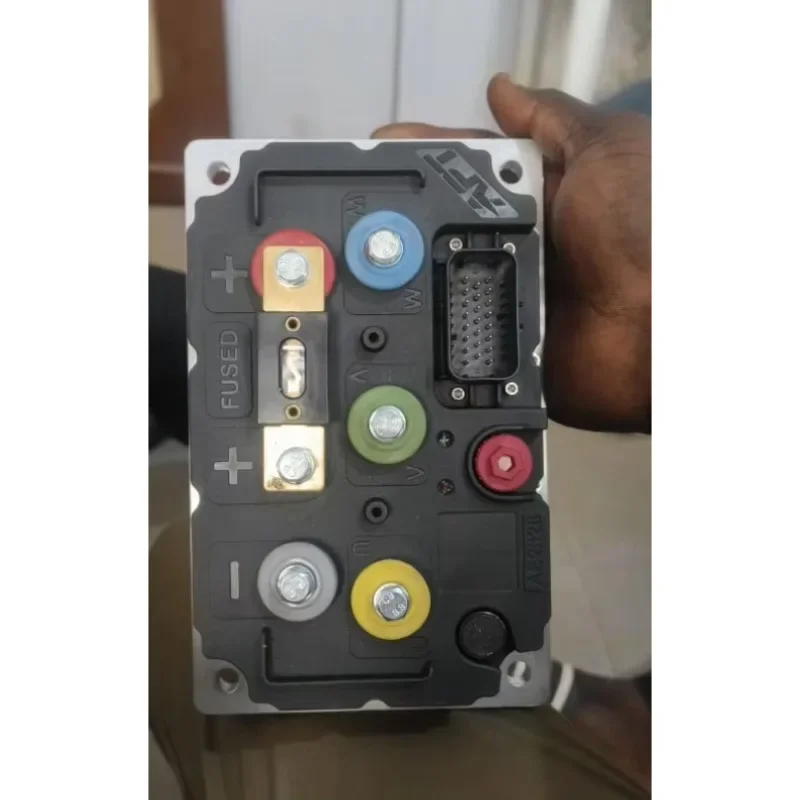 Controller 72v APT Enpower APT2024
Controller 72v APT Enpower APT2024