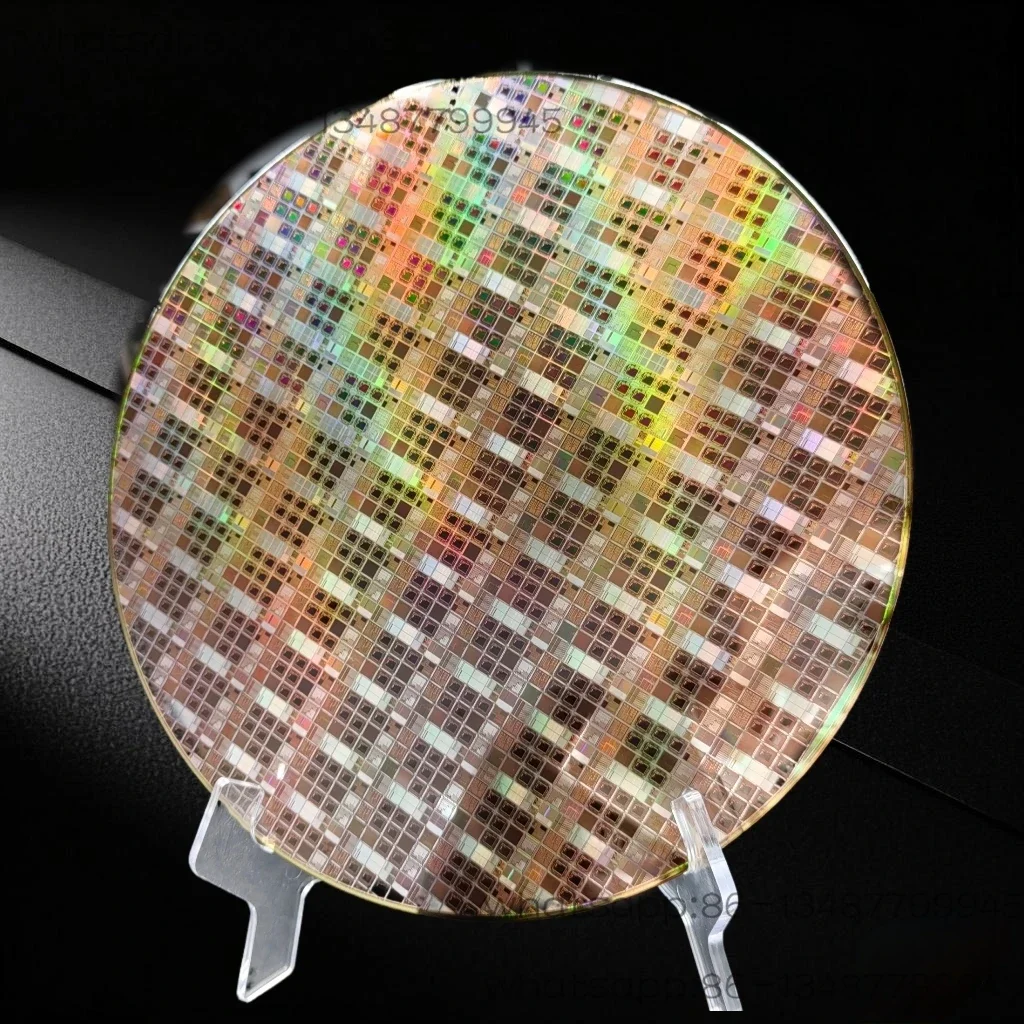 12-Inch silicon wafer, wafer lithography wafer integrated circuit semiconductor silicon wafer chip IC exhibition 09
12-Inch silicon wafer, wafer lithography wafer integrated circuit semiconductor silicon wafer chip IC exhibition 09