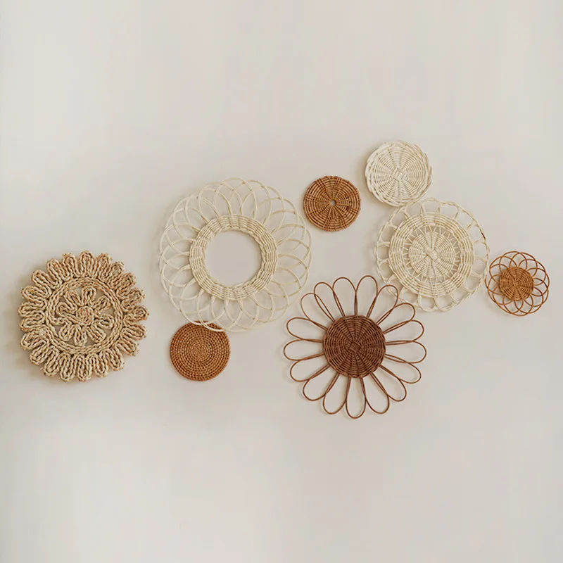 Nordic Bohemian Rattan Round Wall Hanging Decor Handwoven Macrame Wall Art for Living Room Home Hanging Decoration 
Nordic Bohemian Rattan Round Wall Hanging Decor Handwoven Macrame Wall Art for Living Room Home Hanging Decoration