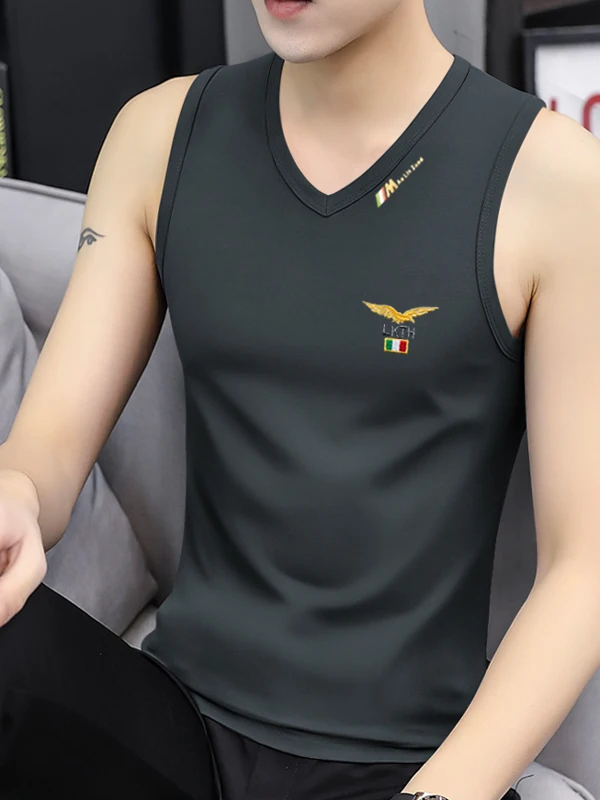 Pierre Cardin 2025 Летняя новая мужская спортивная майка с широкими плечами, приталенная, с V-образным вырезом, для бега и фитнеса
Pierre Cardin 2025 Летняя новая мужская спортивная майка с широкими плечами, приталенная, с V-образным вырезом, для бега и фитнеса