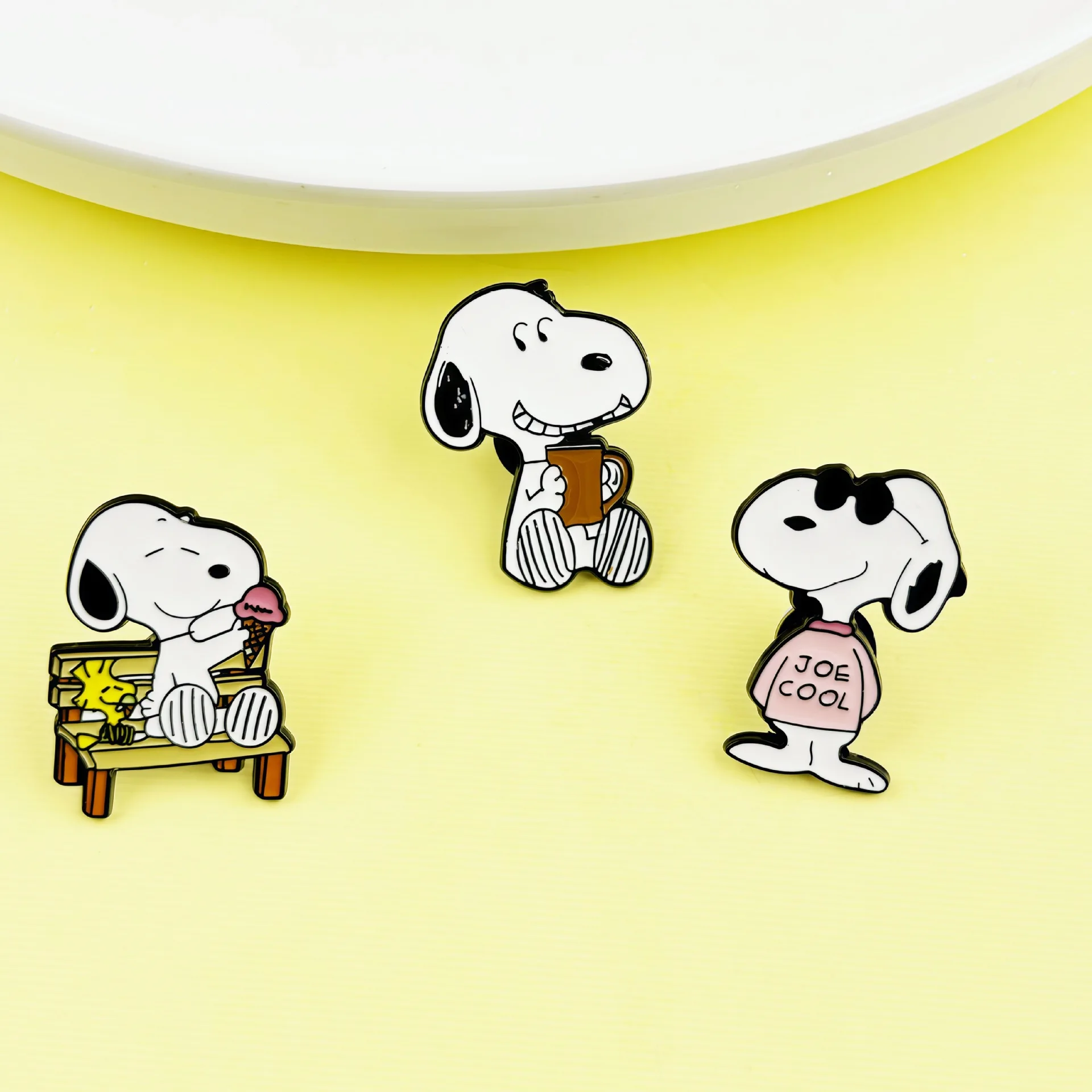 Anime Snoopys Metal Badges Woodstock Brooch Cartoon Button Badge Alloy Brooch Badge Student Clothes Bag Decor Pin Gift
Anime Snoopys Metal Badges Woodstock Brooch Cartoon Button Badge Alloy Brooch Badge Student Clothes Bag Decor Pin Gift
