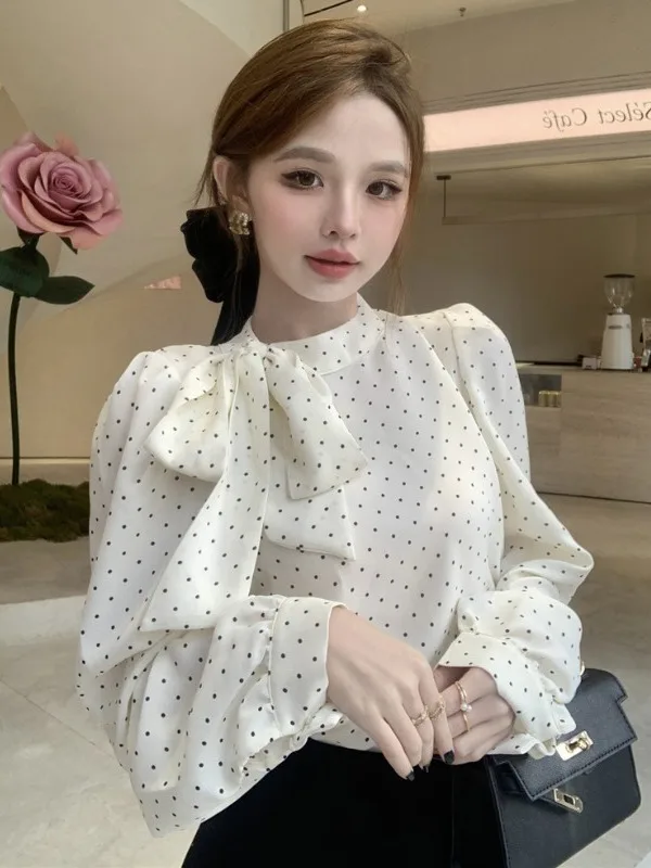 Korean Style Polka Dot Tie Neck Long Sleeve Shirt Women's Casual Slimming Simple Trendy Top City Walk Skin Friendly Breathable
Korean Style Polka Dot Tie Neck Long Sleeve Shirt Women's Casual Slimming Simple Trendy Top City Walk Skin Friendly Breathable
