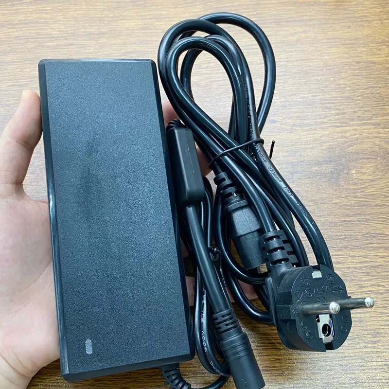 1 PCS Free Shipping BTR-09 Battery Charger ADC-18 For FSM 70S 61S 62S 70S+ 80S Optical Fiber Fusion Splicer AC Power Adapter
1 PCS Free Shipping BTR-09 Battery Charger ADC-18 For FSM 70S 61S 62S 70S+ 80S Optical Fiber Fusion Splicer AC Power Adapter