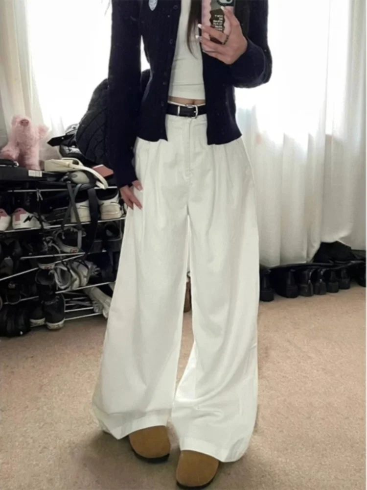 plus Size Women's American Retro Fleece Lined Wide Leg Jeans Pleated Slim Straight Floor Length Pants High Waist Clean Fit
plus Size Women's American Retro Fleece Lined Wide Leg Jeans Pleated Slim Straight Floor Length Pants High Waist Clean Fit