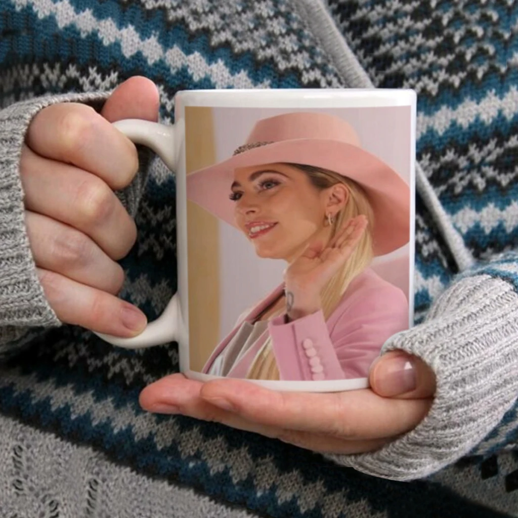 Hot Singer Lady Gaga Classic Anime Coffee Cups Ceramic cups creative cups and cute mugs Personalized Gift Cup For Tea
Hot Singer Lady Gaga Classic Anime Coffee Cups Ceramic cups creative cups and cute mugs Personalized Gift Cup For Tea