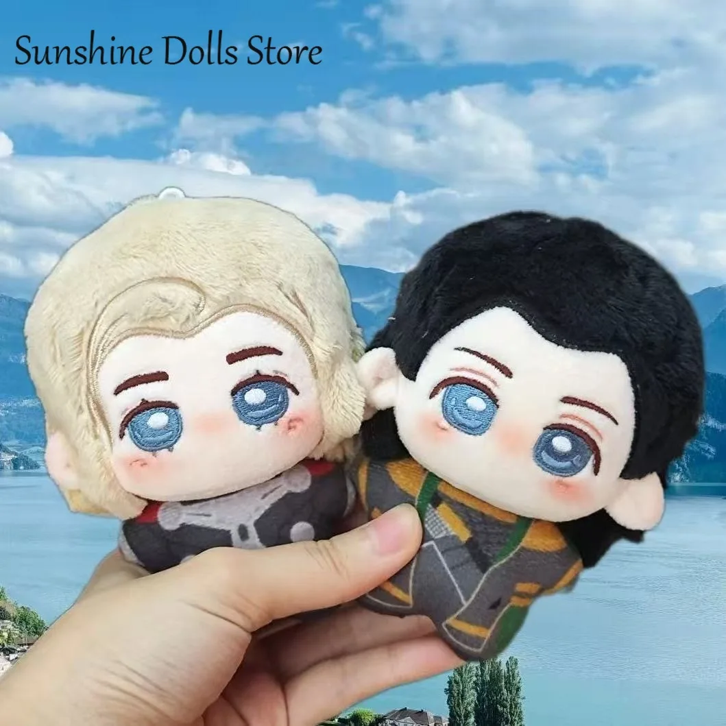 Аниме Локи Тор атрибут очаровательная плюшевая хлопковая кукла Нуну фигурки тела куклы 10 см кулон брелок игрушки плюшевый рождественский подарок
Аниме Локи Тор атрибут очаровательная плюшевая хлопковая кукла Нуну фигурки тела куклы 10 см кулон брелок игрушки плюшевый рождественский подарок