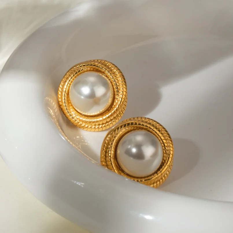 ПАРА СЕРЬГИ С БЕЛЫМ ЖЕМЧУГОМ ЮЖНОГО МОРЯ
ПАРА СЕРЬГИ С БЕЛЫМ ЖЕМЧУГОМ ЮЖНОГО МОРЯ