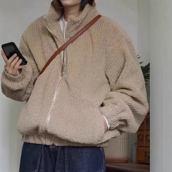 Autumn Winter Japanese Retro Stand Collar Warm Jacket for Men Fashion Casual Loose Sweatshirt Coat Streetwear Men Clothing
Autumn Winter Japanese Retro Stand Collar Warm Jacket for Men Fashion Casual Loose Sweatshirt Coat Streetwear Men Clothing