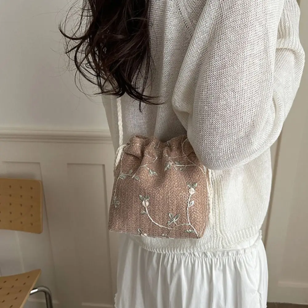 Элегантная плетеная сумка-ведро на шнурке с кружевом, в корейском стиле, с цветочным узором, для пляжа, летняя
Элегантная плетеная сумка-ведро на шнурке с кружевом, в корейском стиле, с цветочным узором, для пляжа, летняя