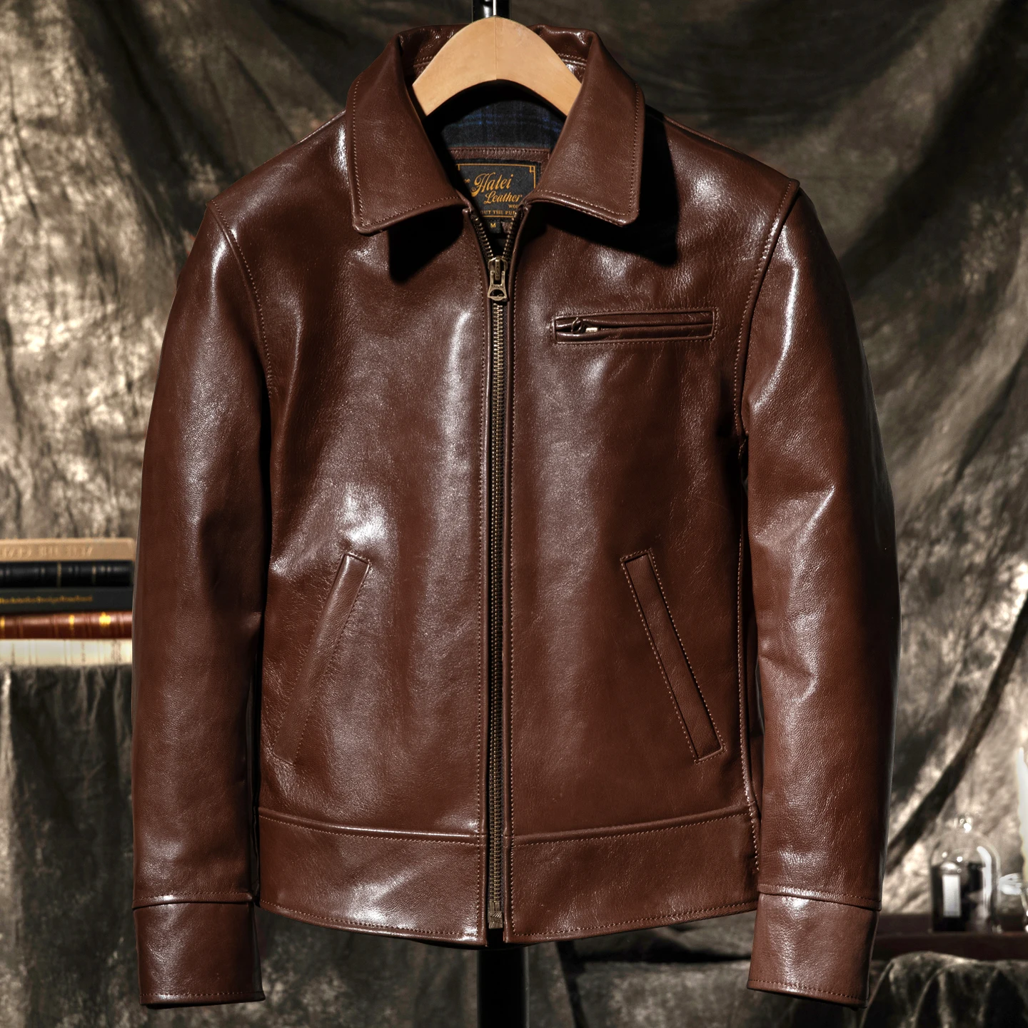 Men's Short Tailored Leather Jacket Thick Genuine Sheepskin Coat Autumn Winter Outerwear Fashionable Urban Style Zipper Closure
Men's Short Tailored Leather Jacket Thick Genuine Sheepskin Coat Autumn Winter Outerwear Fashionable Urban Style Zipper Closure