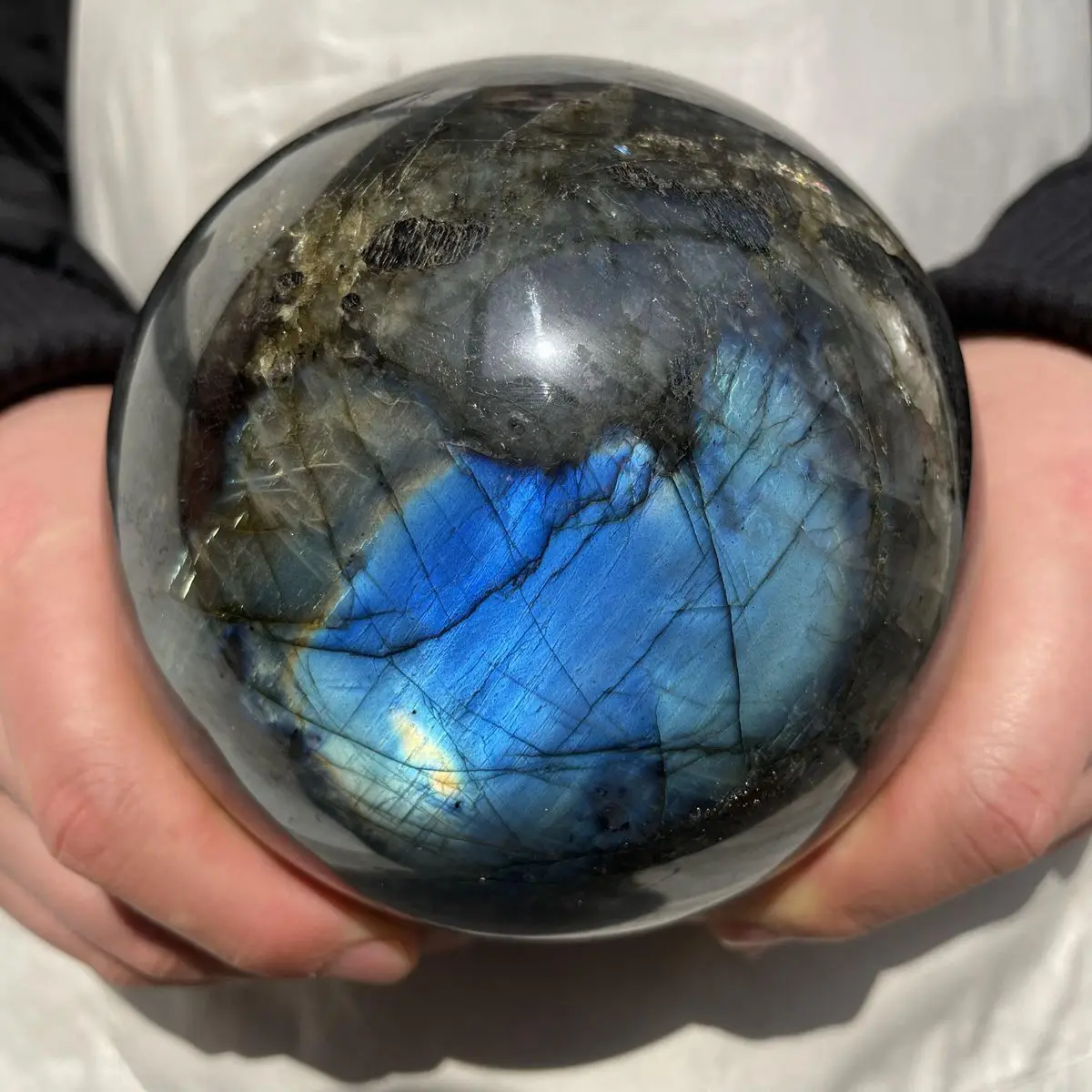 Natural Labradorite Sphere Rock Quartz Crystal Ball Healing Room Decoration Gift
Natural Labradorite Sphere Rock Quartz Crystal Ball Healing Room Decoration Gift