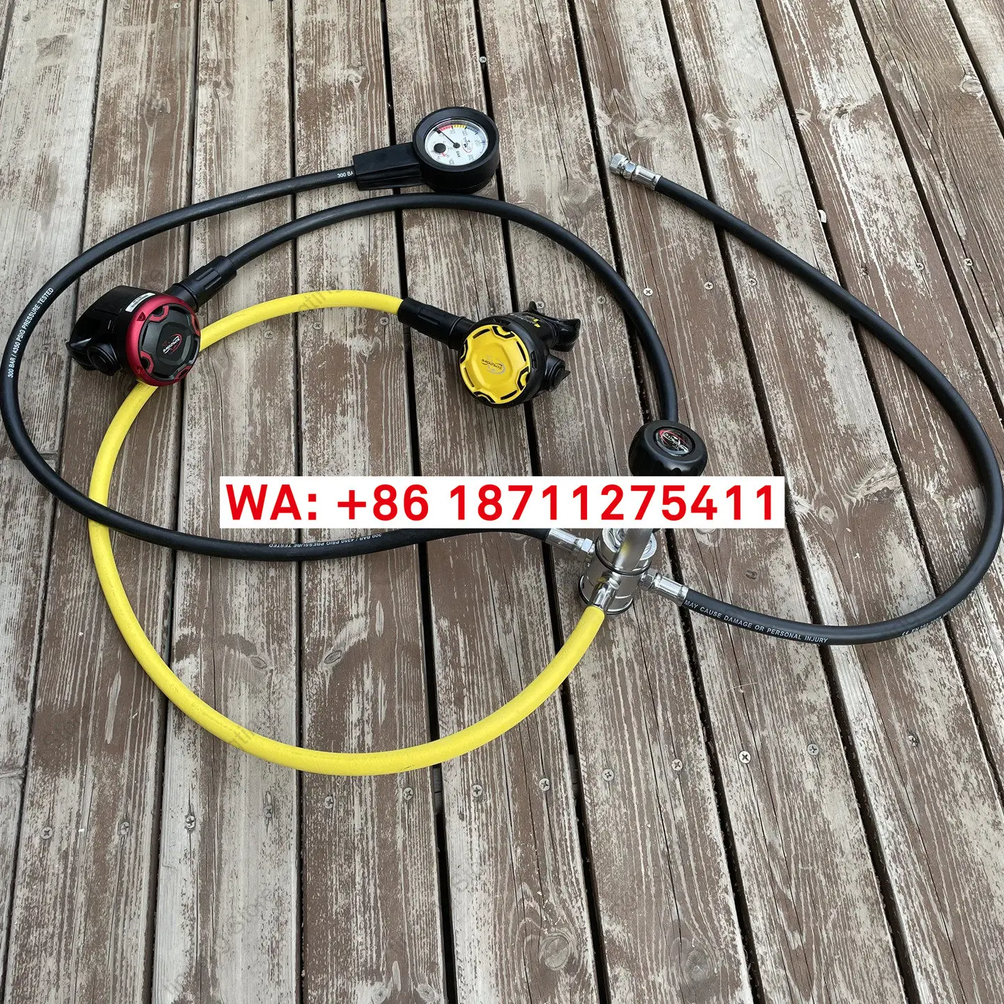 Taiwan Zhengguang SAEKODIVE diving suit first and second stage head pressure reducing valve regulator triple meter
Taiwan Zhengguang SAEKODIVE diving suit first and second stage head pressure reducing valve regulator triple meter