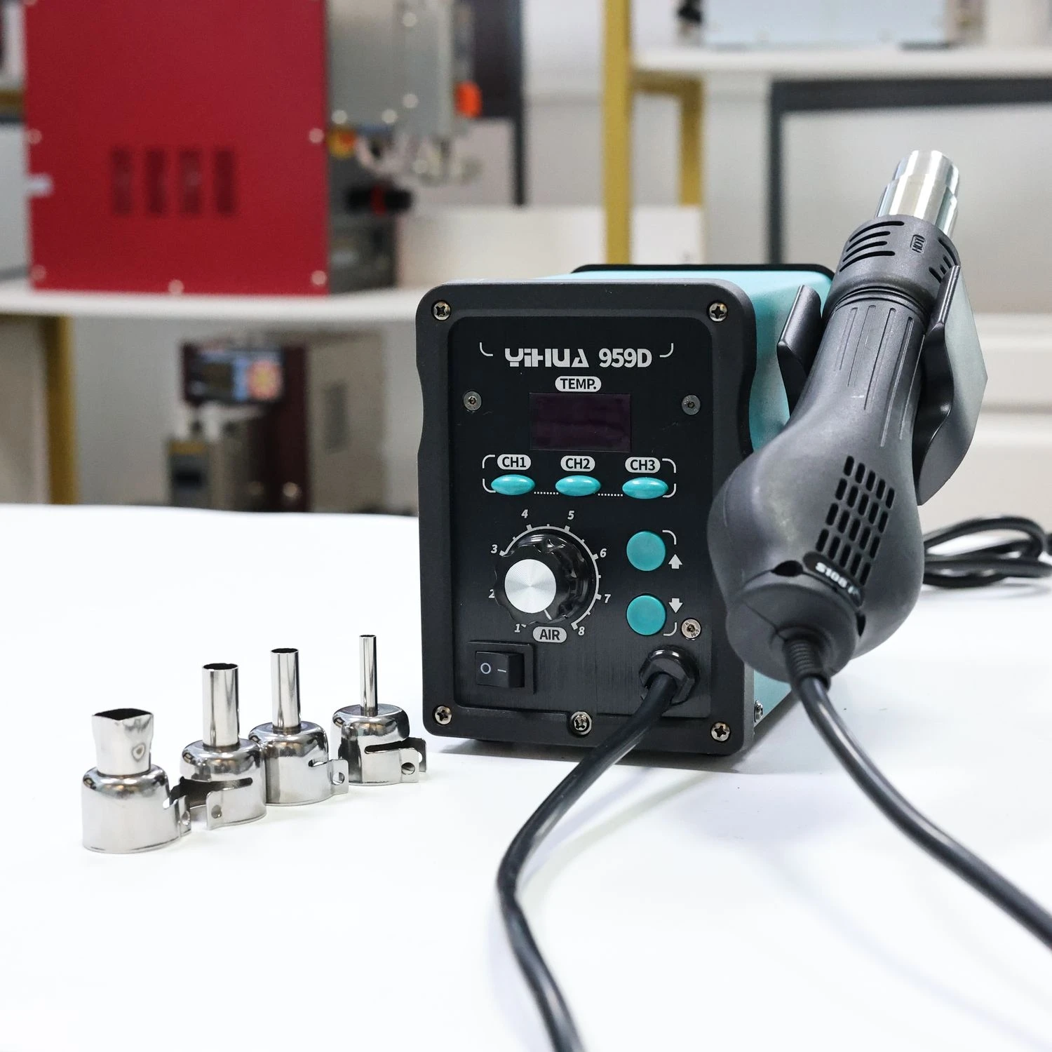 2 in 1 Desoldering Repair Rework Station 959D with hot air gun 4 Nozzles Digital Soldering Station Desoldering Iron Tool 959D
2 in 1 Desoldering Repair Rework Station 959D with hot air gun 4 Nozzles Digital Soldering Station Desoldering Iron Tool 959D