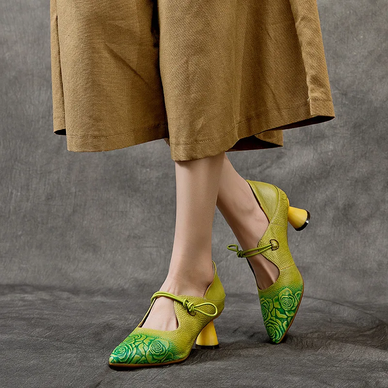 Women Pumps Genuine Leather Embroidery Shoes for Women Leather High Heels Pointed Toe Ladies Shoes Brand 2023
Women Pumps Genuine Leather Embroidery Shoes for Women Leather High Heels Pointed Toe Ladies Shoes Brand 2023