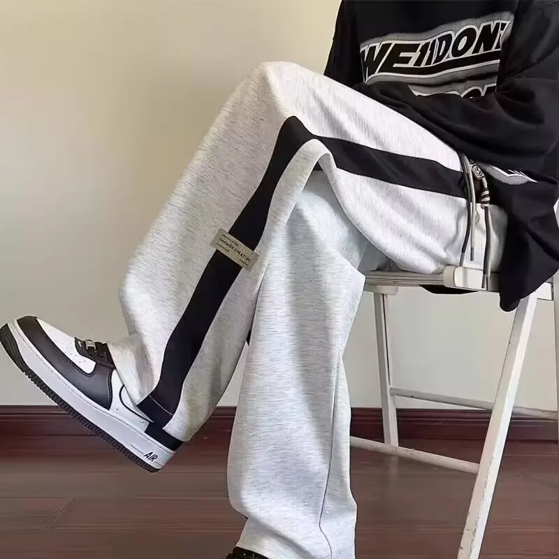 Sanitary pants, color blocked sports pants, lazy teenage season, trendy flu pants, thin men's loose straight leg, relaxed and ha
Sanitary pants, color blocked sports pants, lazy teenage season, trendy flu pants, thin men's loose straight leg, relaxed and ha