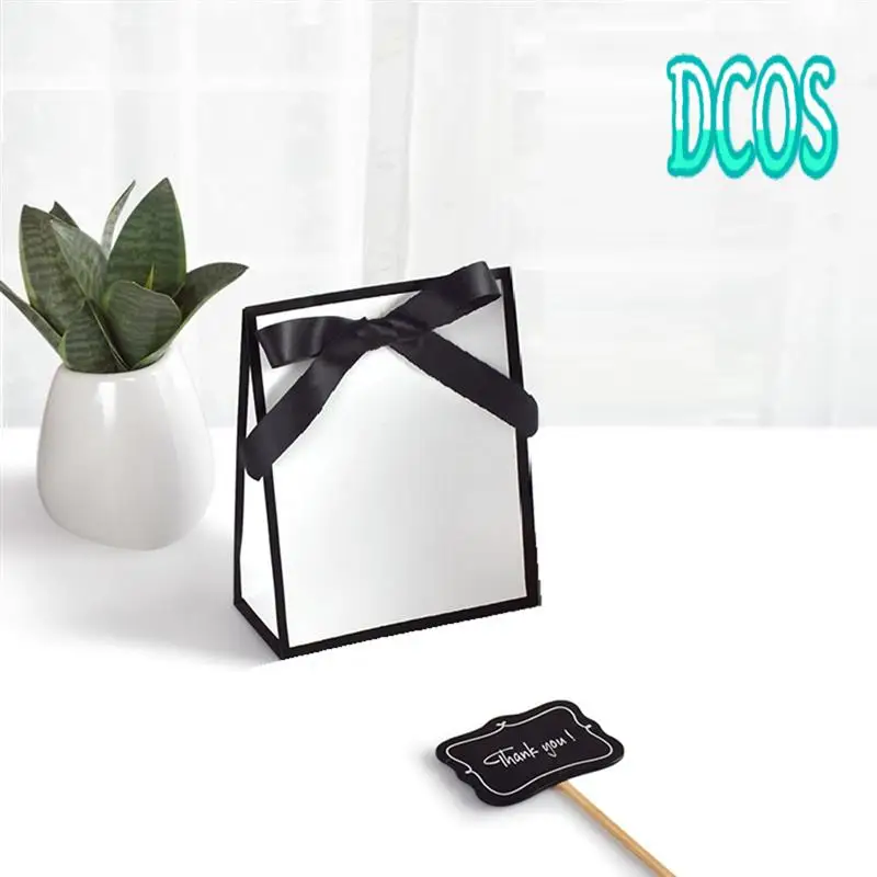 DCOS-Gift Bag Hepburn Style Simple Black And White Bow Clutch Bag Tie Scarf Mini Gift Handbag
DCOS-Gift Bag Hepburn Style Simple Black And White Bow Clutch Bag Tie Scarf Mini Gift Handbag