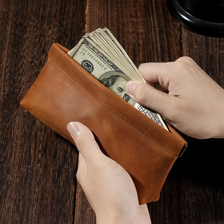 Zipperless Spring-Loaded Leather Pouch - Auto-Open Coin Organizer, Scratch-Proof Case for Pens, Coins & Delicate Small Items
Zipperless Spring-Loaded Leather Pouch - Auto-Open Coin Organizer, Scratch-Proof Case for Pens, Coins & Delicate Small Items