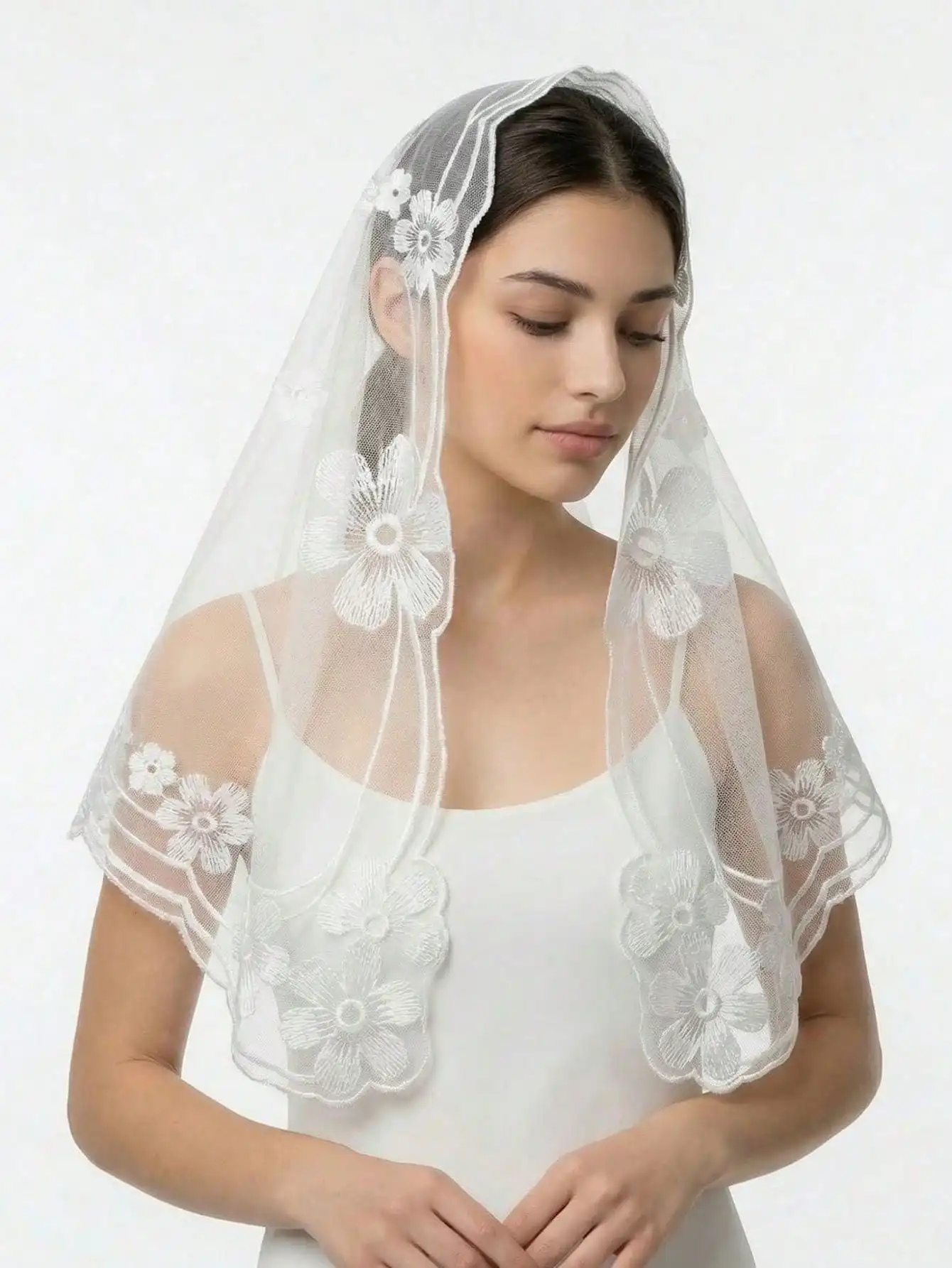 1pc Solid Color Floral Lace Mesh Embroidered Shawl Scarf,Holiday,Travel Essential
1pc Solid Color Floral Lace Mesh Embroidered Shawl Scarf,Holiday,Travel Essential