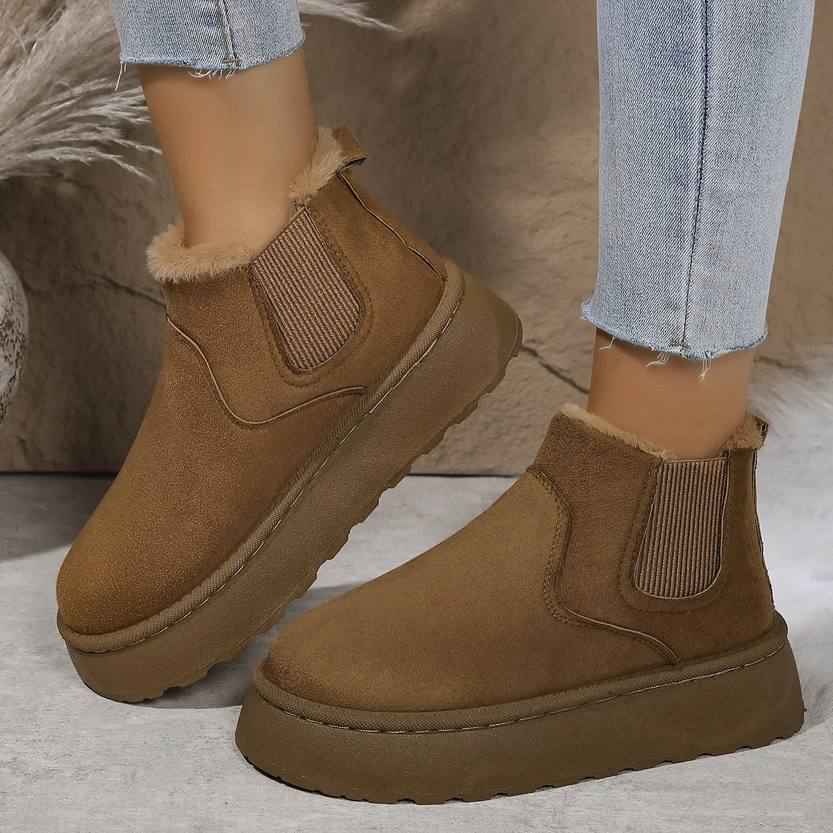 2025 Winter New Women's Thick-soled Snow Boots Cotton Shoes Warm Plus Velvet Round Head Slip-on Cotton Boots Large Size 44
2025 Winter New Women's Thick-soled Snow Boots Cotton Shoes Warm Plus Velvet Round Head Slip-on Cotton Boots Large Size 44
