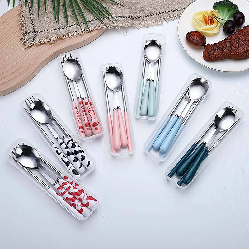 Cute Strawberry Chopsticks Spoon Fork Cutlery Set With Case Portable Travel Stainless Steel Tableware Kitchen Utensils
Cute Strawberry Chopsticks Spoon Fork Cutlery Set With Case Portable Travel Stainless Steel Tableware Kitchen Utensils