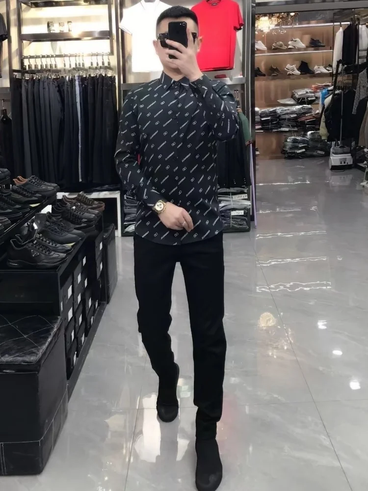 Новая весенняя мужская рубашка: комфортная, модная, универсальная, стильная, высококачественная, повседневная, крутая, деловая, без бренда, молодежная, популярная.
Новая весенняя мужская рубашка: комфортная, модная, универсальная, стильная, высококачественная, повседневная, крутая, деловая, без бренда, молодежная, популярная.